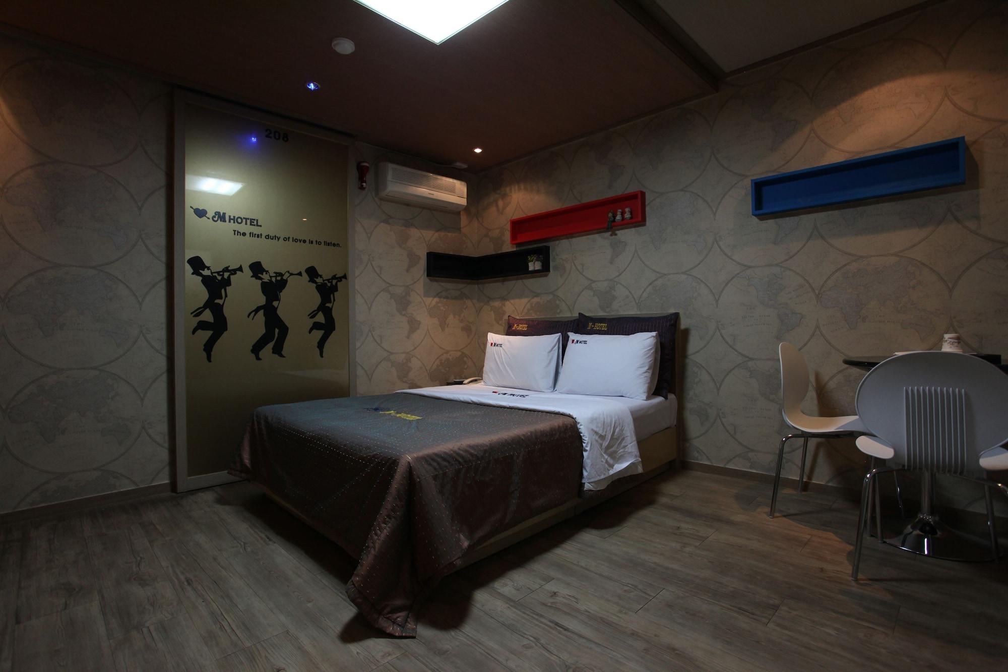 M Motel Songtan Pyeongtaek Exteriör bild