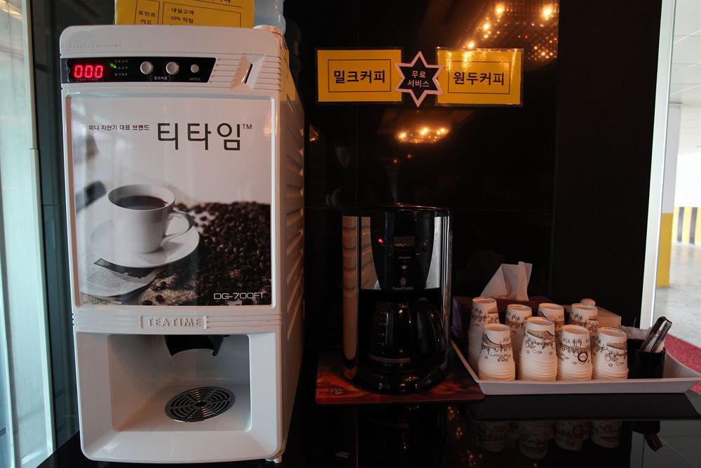 M Motel Songtan Pyeongtaek Exteriör bild
