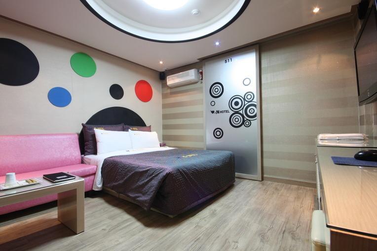 M Motel Songtan Pyeongtaek Rum bild